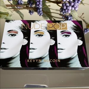 Kevyn Aucoin Nude Pop Eye Palette